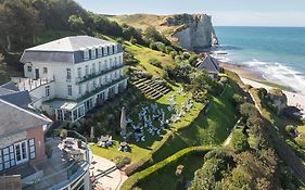 Dormy House